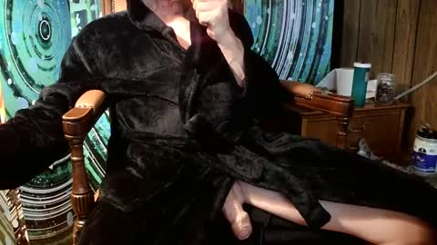 Snapshot of fellatioauto chatting on January 5, 5:51 am hungnsexy online show from January 5, 5:51 am
