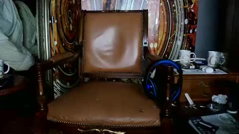 Snapshot of fellatioauto chatting on February 22, 9:45 am hungnsexy online show from February 22, 9:45 am