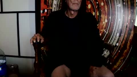 Snapshot of fellatioauto chatting on August 2, 4:16 pm hungnsexy online show from August 2, 4:16 pm
