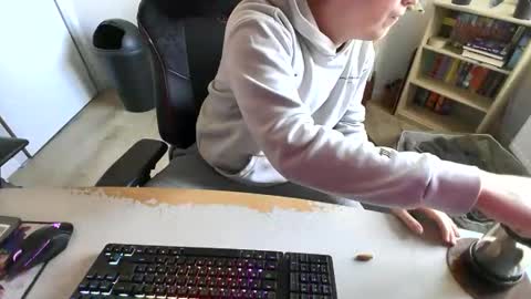 fem_alice_louis_dom online show from March 1, 8:05 am