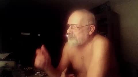 Snapshot of femdom_sub chatting on December 25, 6:52 am femdom_sub online show from December 25, 6:52 am