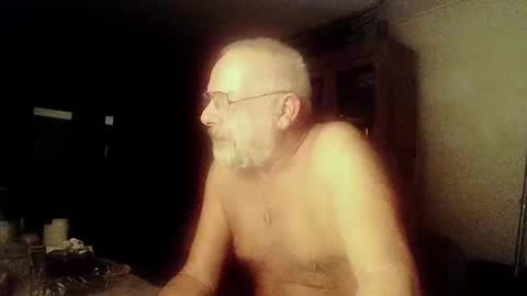 Snapshot of femdom_sub chatting on January 2, 2:43 am femdom_sub online show from January 2, 2:43 am