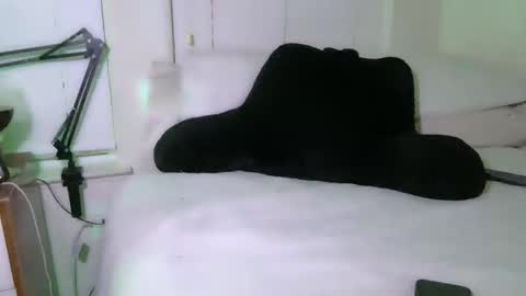 this is justice tricia a bigelow. she was fucking my husband tom girardi online show from February 22, 11:35 am