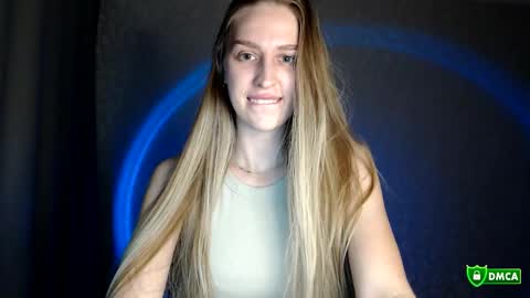 Femke online show from November 12, 8:30 pm