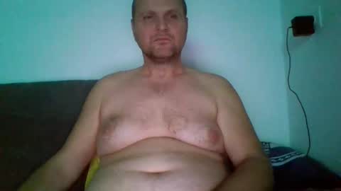 Snapshot of ferkooo111 chatting on October 11, 3:39 am Dorotheo online show from October 11, 3:39 am