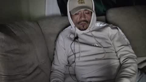 fernand89 online show from November 5, 6:24 am