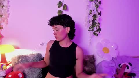 F E R N A N D A online show from October 18, 7:36 pm