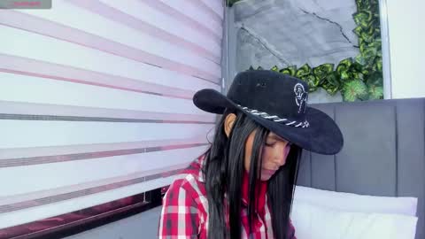 fernanda_liie_ online show from October 14, 12:50 pm
