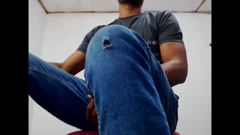 fernandez_latinblack online show from January 5, 2:27 am