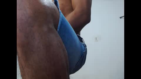 fernandez_latinblack online show from January 27, 10:38 pm