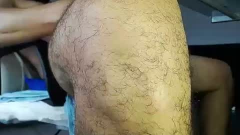 Snapshot of fernandoquindiano chatting on May 21, 9:44 pm Samuel online show from May 21, 9:44 pm