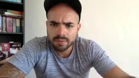 Snapshot of ferpaisa2024 chatting on December 5, 6:22 pm insta ferxx1210 Fercho online show from December 5, 6:22 pm