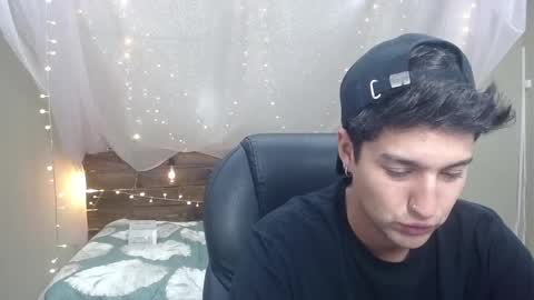 FER PHOENIX online show from January 19, 3:39 am