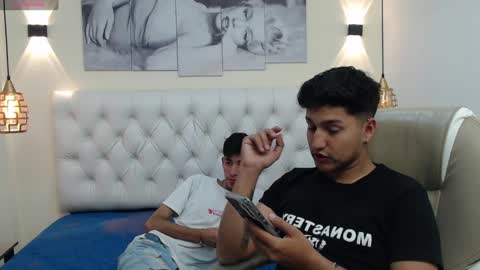 FER PHOENIX online show from January 30, 3:44 am