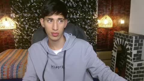 FER PHOENIX online show from February 11, 3:40 am