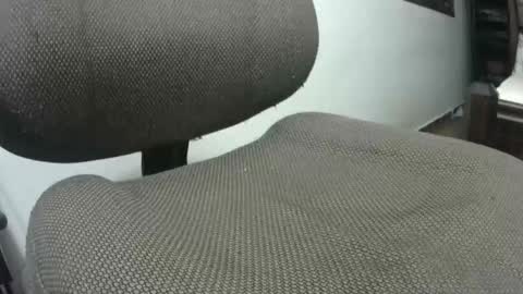 fescarf1991 online show from February 11, 4:28 am