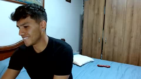 Snapshot of fetichistas96 chatting on February 20, 11:43 pm fetichistas96 online show from February 20, 11:43 pm