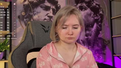 Rey online show from March 29, 4:29 pm