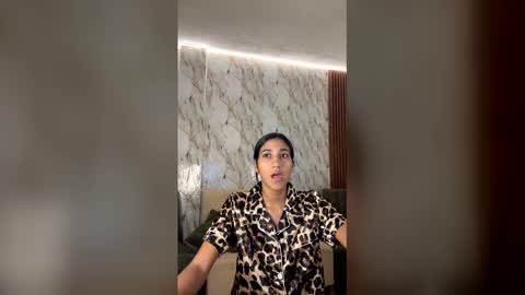 Freyja  online show from February 11, 9:53 pm