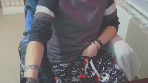 ffys2025 online show from January 2, 8:46 pm