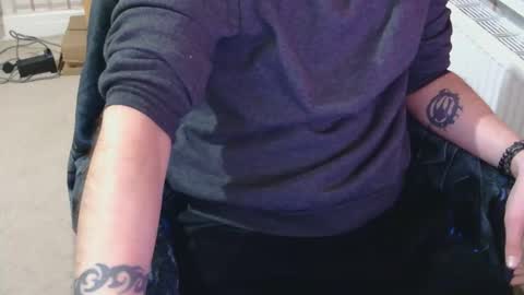 ffys2025 online show from February 9, 9:30 pm