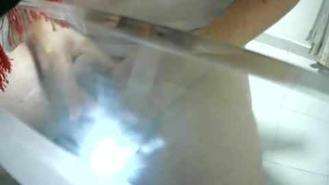 fhiguita online show from February 14, 1:57 am