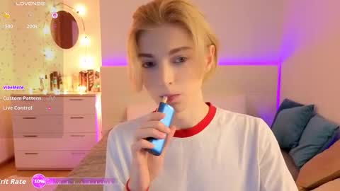 Thomas online show from March 8, 4:33 pm