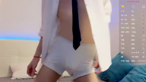 Thomas online show from April 17, 10:29 am