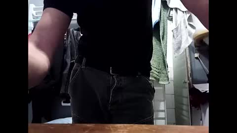 fifi010203 online show from April 12, 4:45 pm