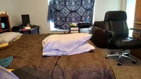 filfaonyx online show from October 1, 5:30 pm