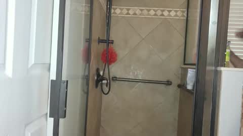 filfaonyx online show from April 15, 5:09 pm