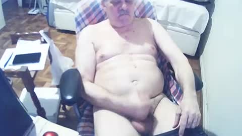 filhober online show from December 6, 11:57 pm