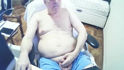 filhober online show from February 10, 9:36 pm