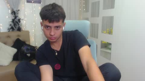 Snapshot of filipdaviex chatting on February 5, 3:20 pm Filip David online show from February 5, 3:20 pm