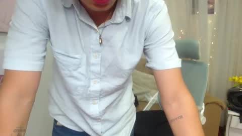 Snapshot of filipdaviex chatting on February 19, 6:43 pm Filip David online show from February 19, 6:43 pm