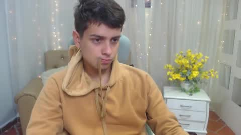 Snapshot of filipdaviex chatting on February 25, 12:34 pm Filip David online show from February 25, 12:34 pm