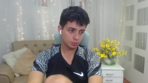 Snapshot of filipdaviex chatting on February 27, 3:37 pm Filip David online show from February 27, 3:37 pm