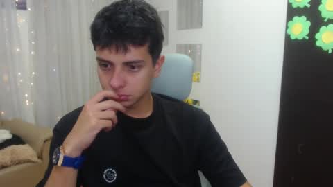 Snapshot of filipdaviex chatting on February 28, 12:31 pm Filip David online show from February 28, 12:31 pm