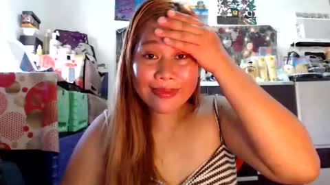 filipina beauty. online show from June 6, 4:17 am