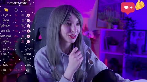 Snapshot of filipinaadams chatting on December 15, 2:59 pm cap and Lana online show from December 15, 2:59 pm