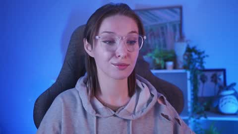 Snapshot of filipinaadams chatting on January 11, 9:04 am cap and Lana online show from January 11, 9:04 am