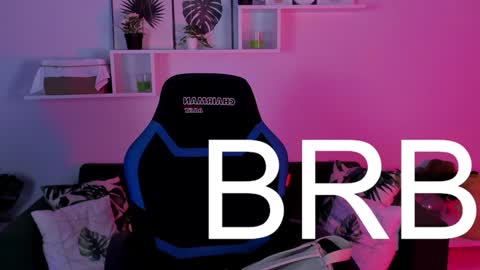 Snapshot of filipinaadams chatting on January 13, 11:19 am cap and Lana online show from January 13, 11:19 am