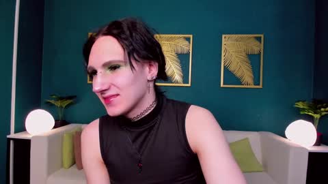 Honey Ill be waiting for you Tue Wed Thu Fri Sat Sun 10am-5pm online show from January 18, 10:06 am