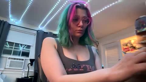 Snapshot of filomenastar chatting on May 10, 3:12 am Filomena Star online show from May 10, 3:12 am