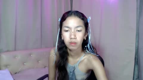 Snapshot of filxpixna chatting on June 17, 4:37 am Belle online show from June 17, 4:37 am