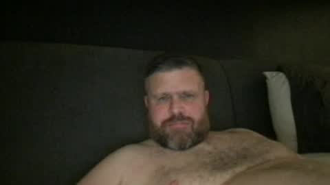 Snapshot of fin_dom_bear chatting on April 18, 2:59 am fin bear dom online show from April 18, 2:59 am