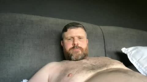 Snapshot of fin_dom_bear chatting on May 21, 11:17 am fin bear dom online show from May 21, 11:17 am