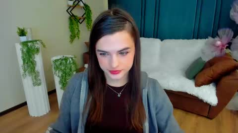 Amanda online show from April 13, 10:10 am