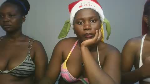 melanie online show from December 21, 10:55 am