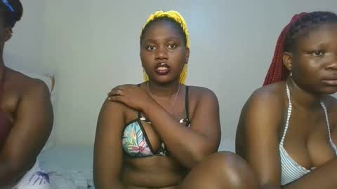 melanie online show from December 22, 11:18 am